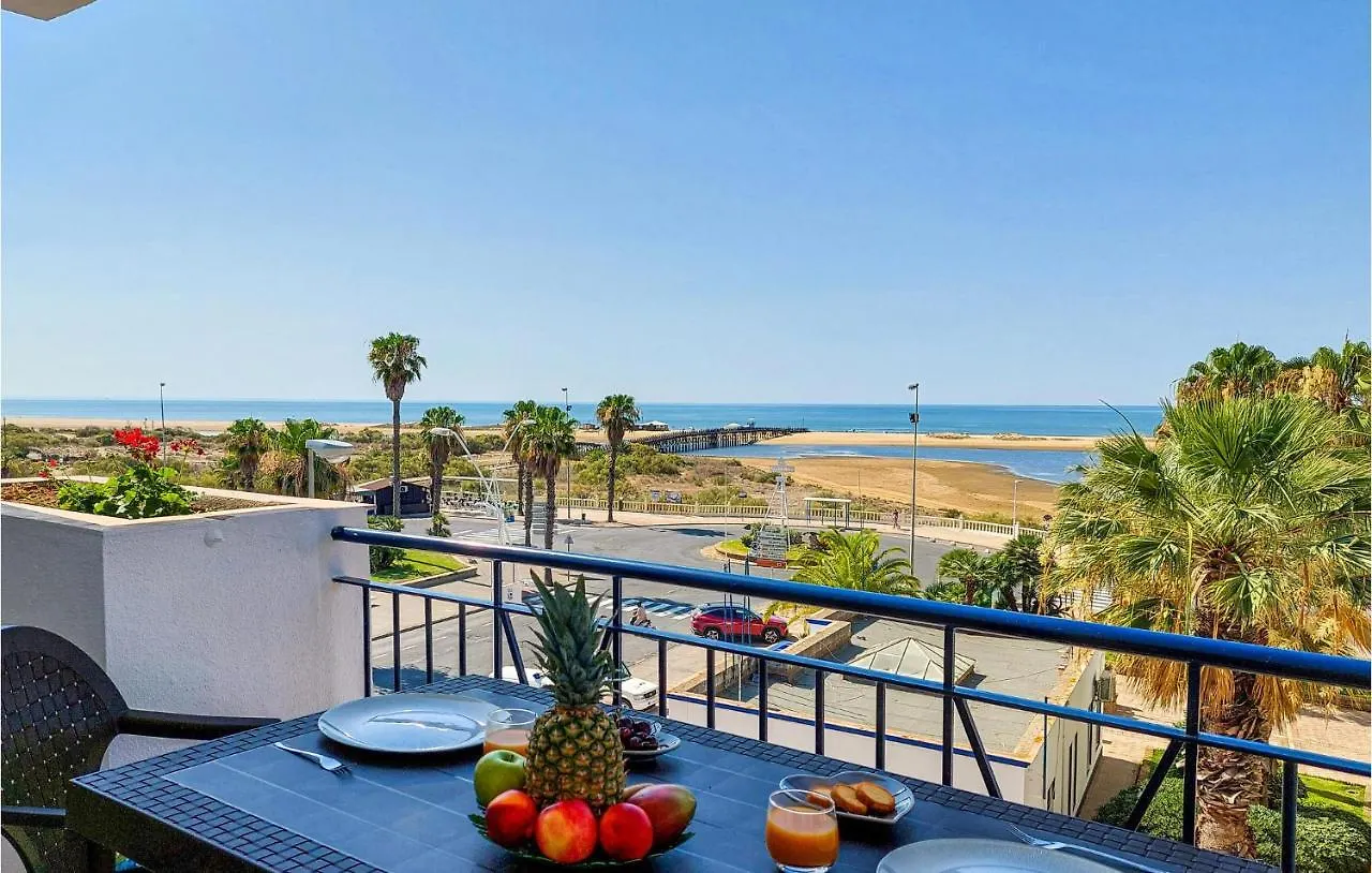 Cozy Apartment In Isla Cristina With Kitchenette 0*,  Spain